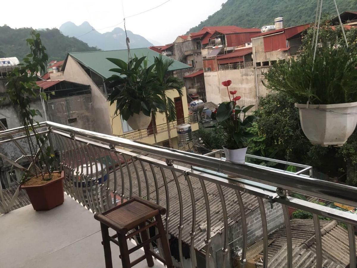 Ruby Hostel Ha Giang Exteriör bild